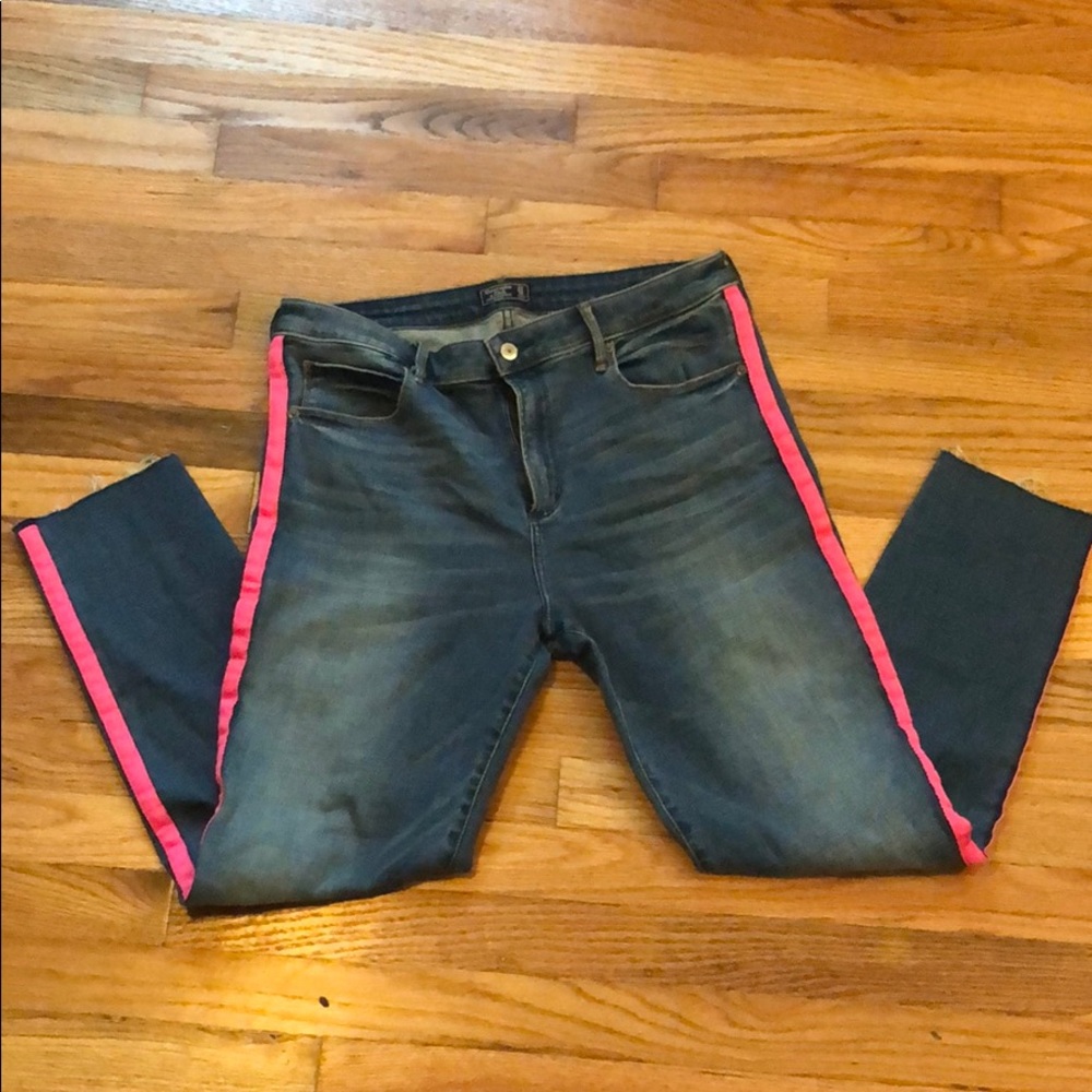 Abercrombie skinny jeans with side stripe
